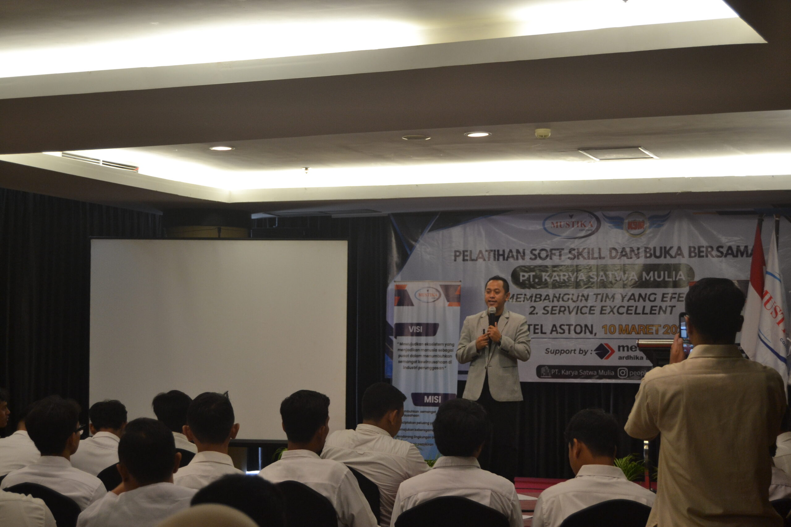 Jasa Motivator Karangasem