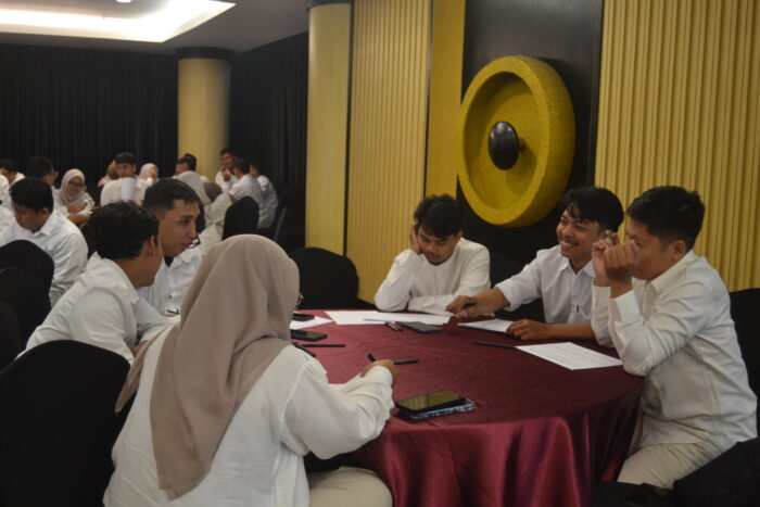 Leader Baru